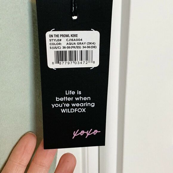 Wildfox On the Prowl Keke Graphic Aqua Gray Tee - Picture 6 of 6